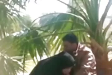 मैं योग करना चाहता था, लेकिन मेरे भाई ने आकर अपना लंड फिर से बाहर निकाला एचडी सेक्सी मूवी ।